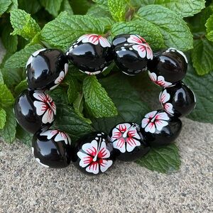 Kukui Nut Hawaiian 🌺 Hibiscus Flower Bracelet Surf Beach Island Vacation Kawaii
